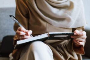 How to Read a Franchise Disclosure Document (FDD): What Every Franchise Buyer Should Know